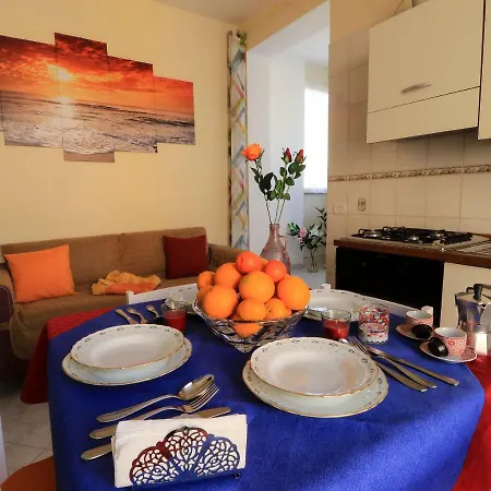Casa Di Olga Accanto Al Mare Appartement